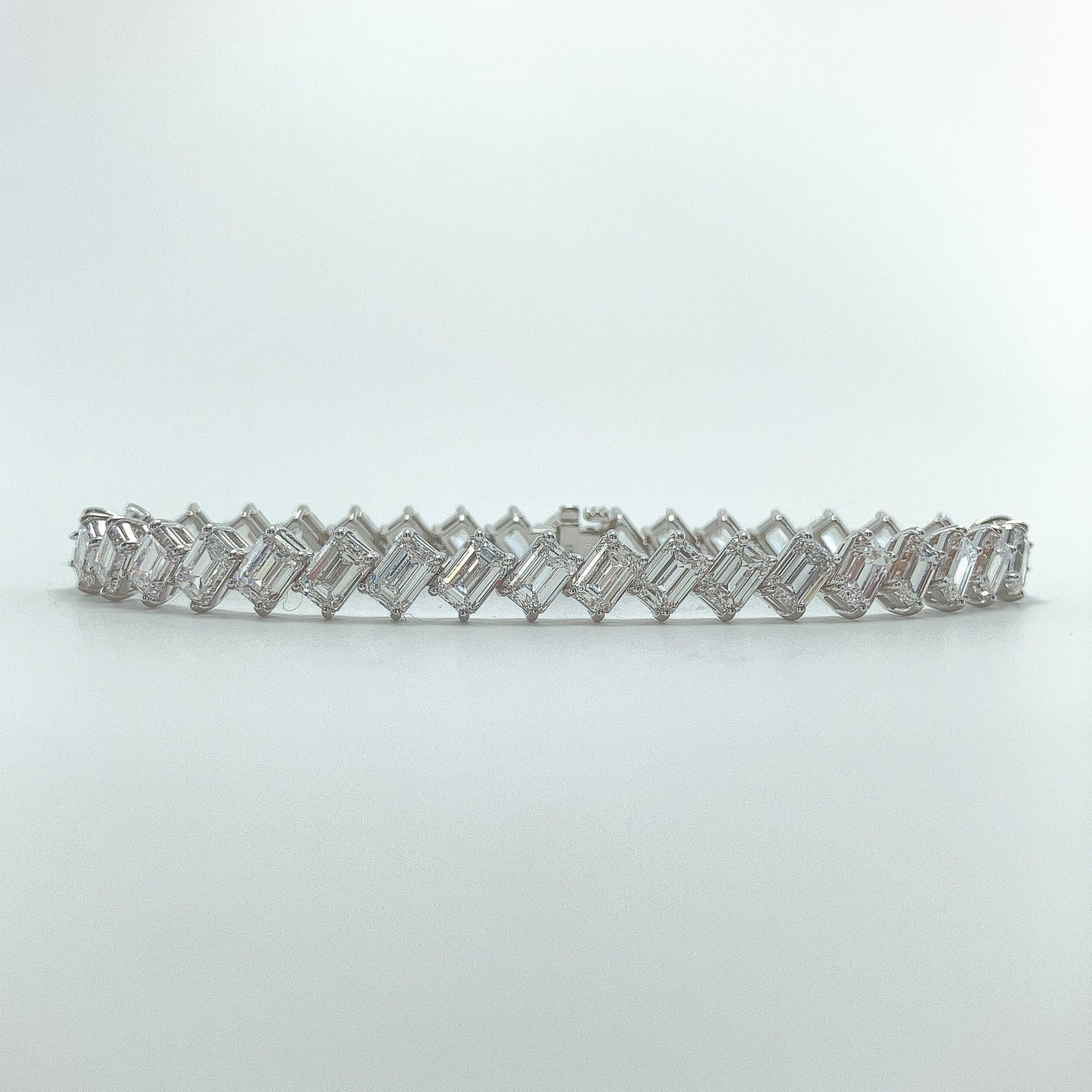 18.06cts GIA Certified DEF/VS+ Emerald Cut Diamond Diagonal Tennis Bracelet, 18k - Forever Rox Fine Jewelry
