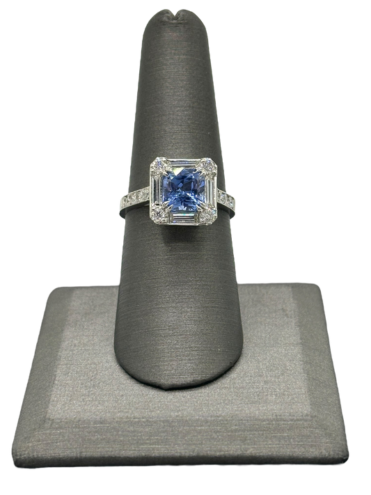 Ceylon Sapphire Ring With Baguette & Round Cut Diamonds