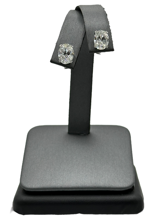 Oval Cut Diamond Studs