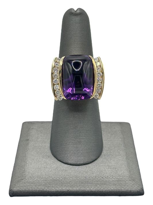 Cabochon Amethyst Ring With Diamonds