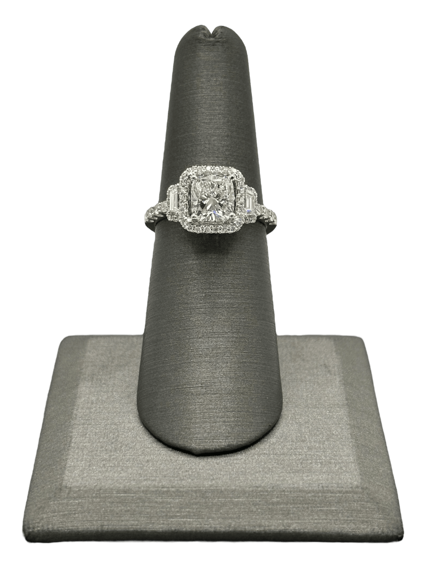 Cushion Cut Diamond Bridal Ring With Baguettes & Round Diamonds - Forever Rox