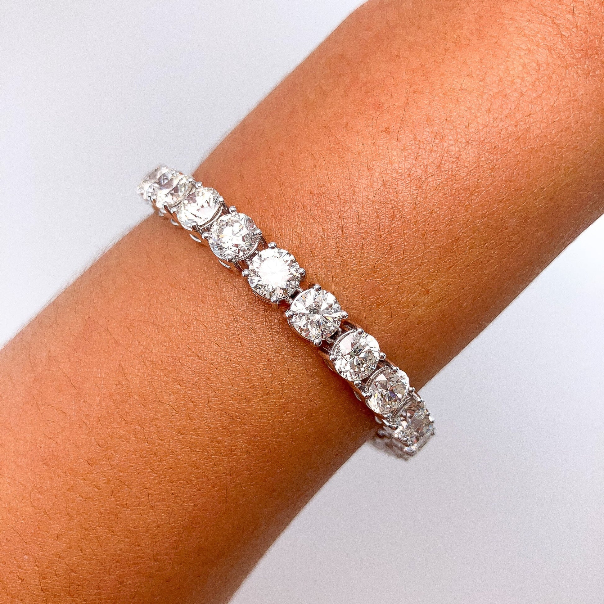 22.20cts Round Diamond Tennis Bracelet, 18k - Forever Rox