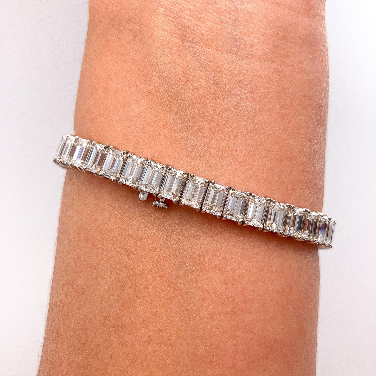 23.90cts Emerald Cut Diamond Tennis Bracelet, 18k - Forever Rox Fine Jewelry