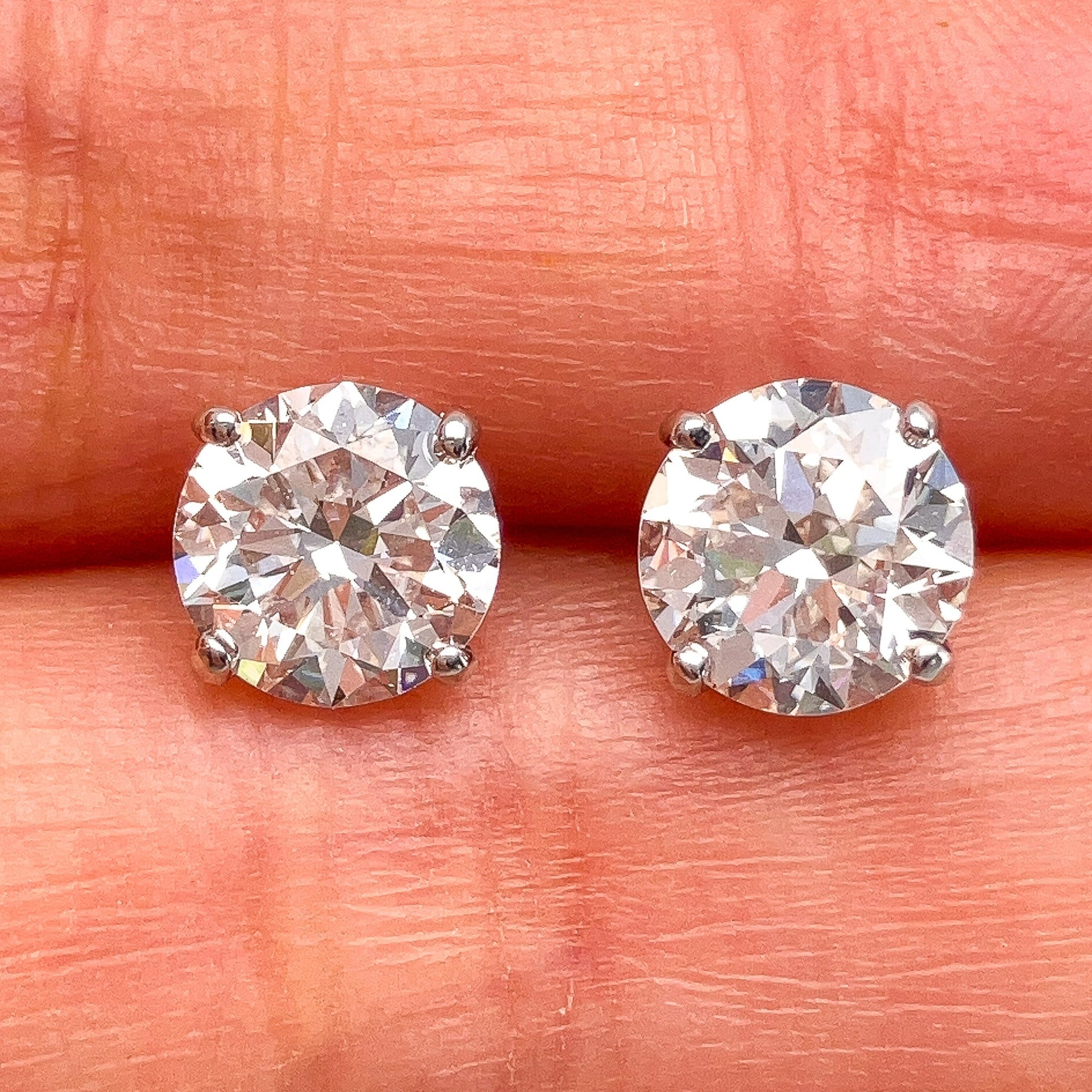 ·2.49cts GIA Certified Round Diamond Studs, 18k - Forever Rox