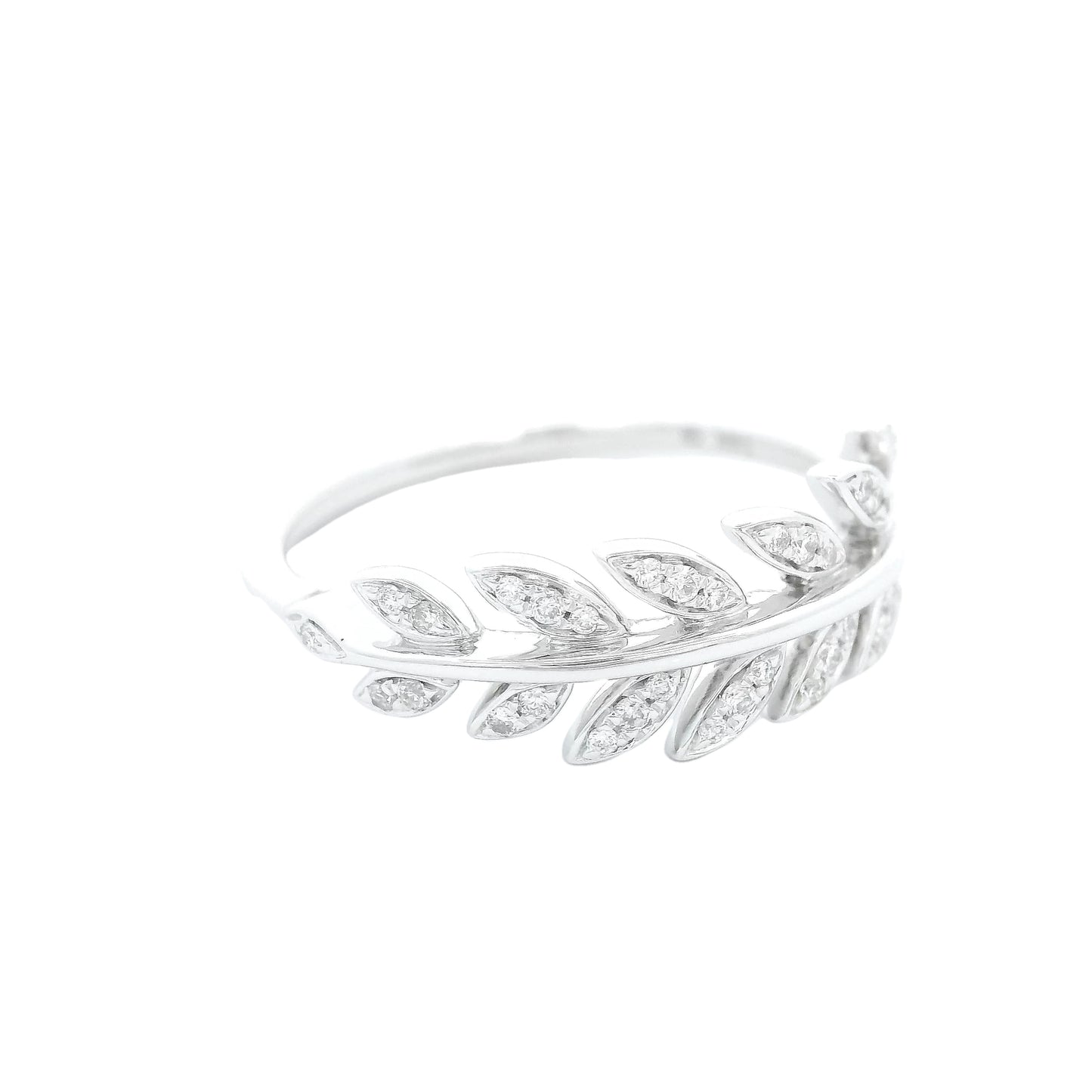 Leaf Diamond Band