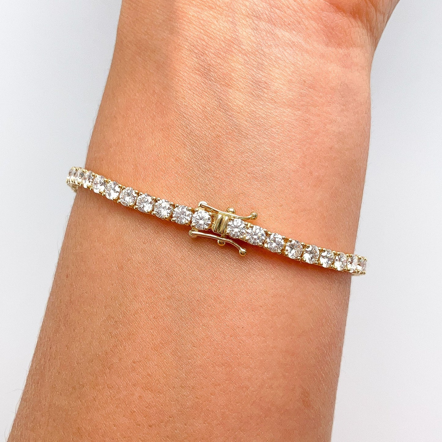 7.65cts Round Diamond Tennis Bracelet, 18k - Forever Rox