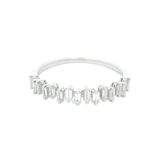 Alternating Baguette Diamond Band