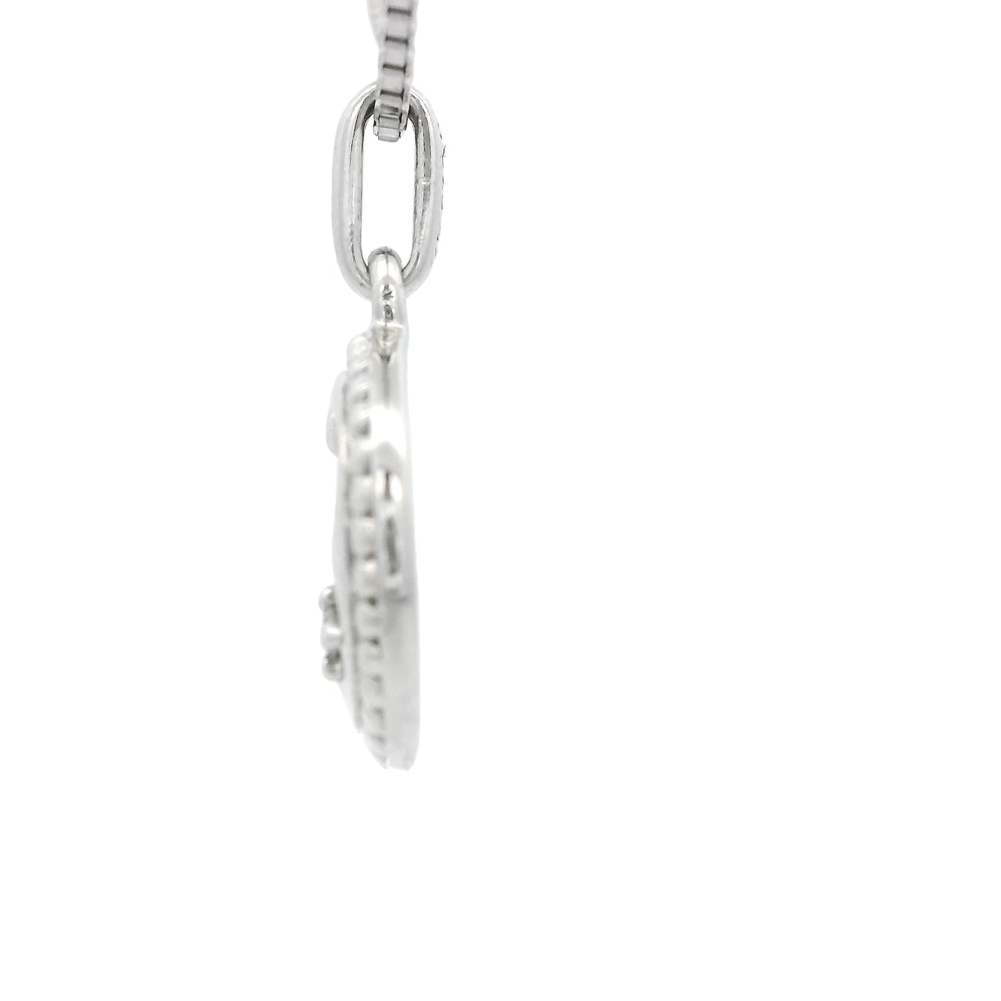 Silver Clover pendant With Diamond