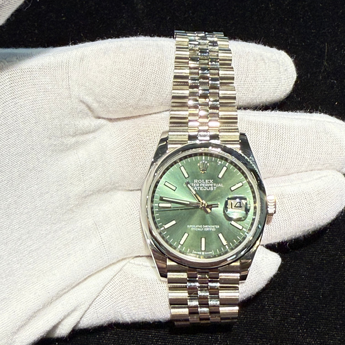 Stainless Steel Rolex Datejust 36 Mint Dial Jubilee 126200