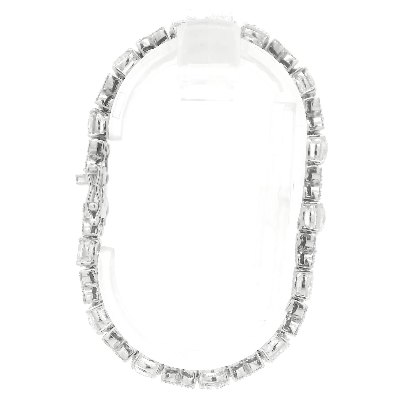 A White Gold X&O with round cut diamonds for the O and melle round cut diamonds for the X at Forever Rox Fine Jewelry, Lake Tahoes Best Jewelry Store
