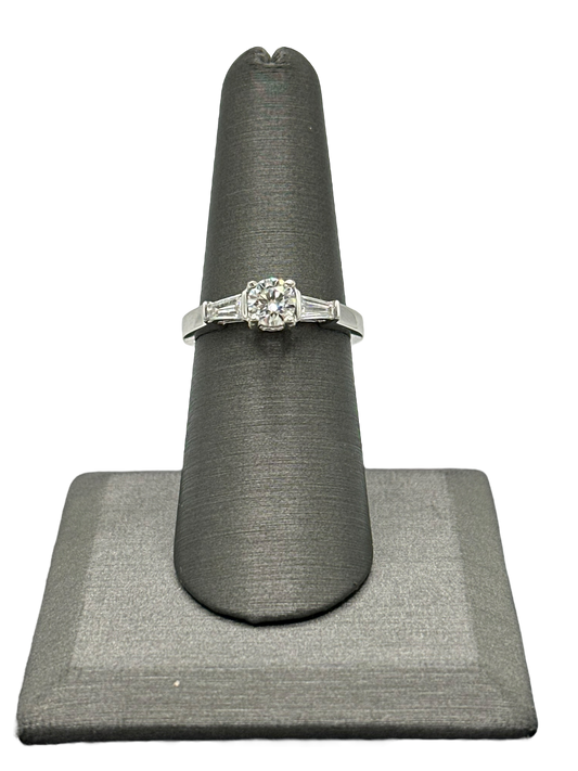 Round Cut Diamond Bridal Ring With Two Graduated Baguettes