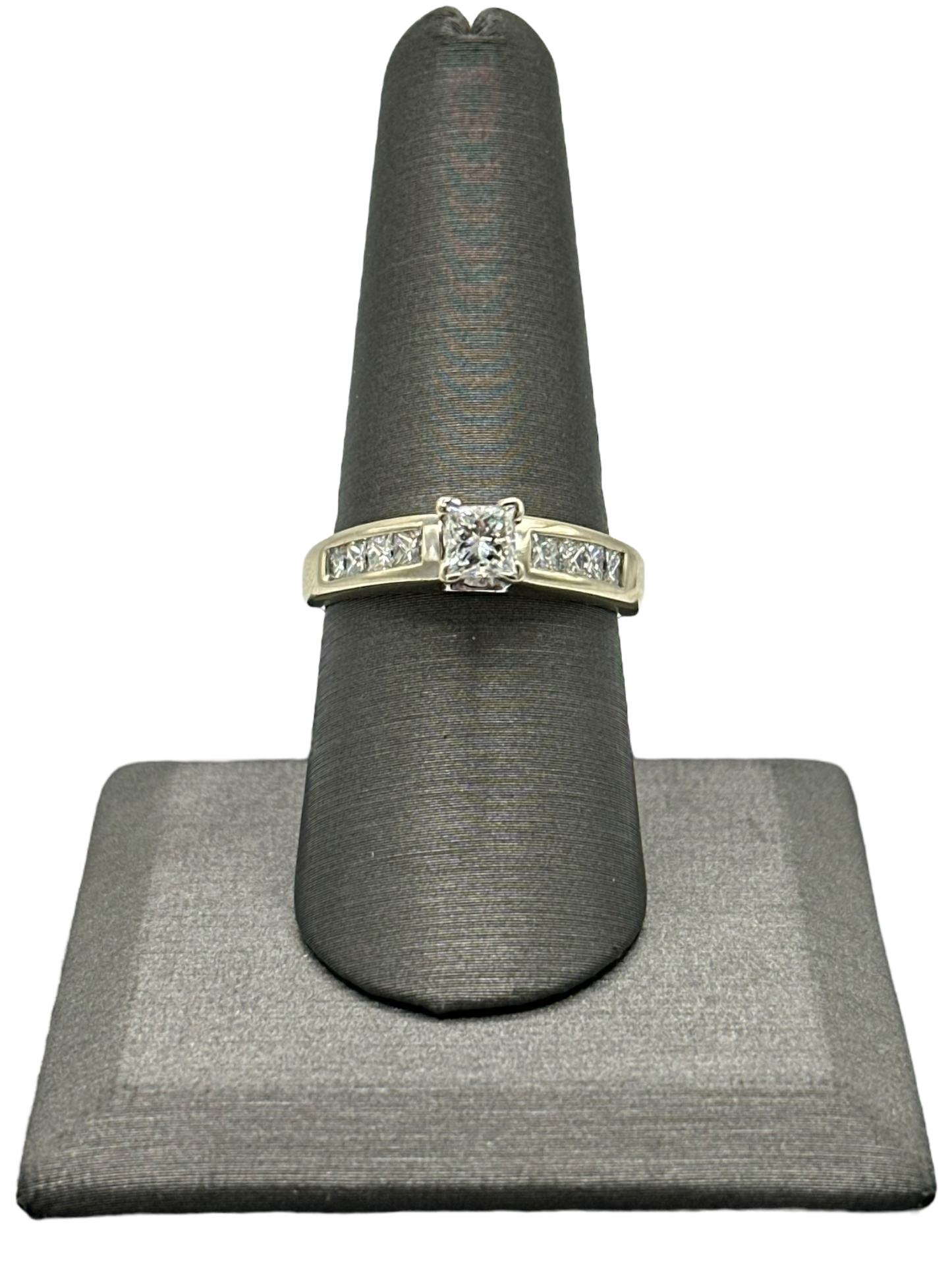 Princess Cut Diamond Bridal Ring With China Set Princess Cut Diamonds Down Shank