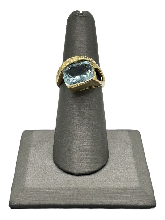 Yellow Gold Aquamarine Ring