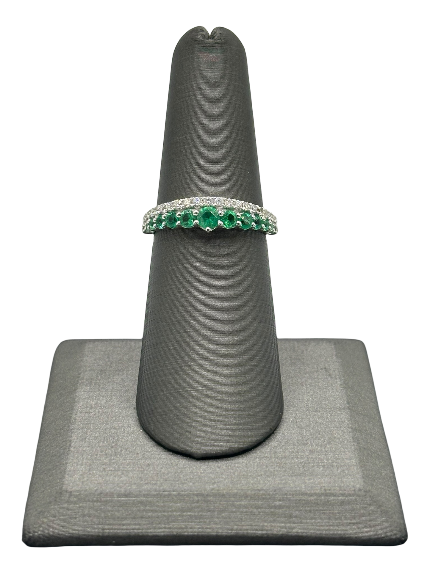 Diamond & Emerald Band