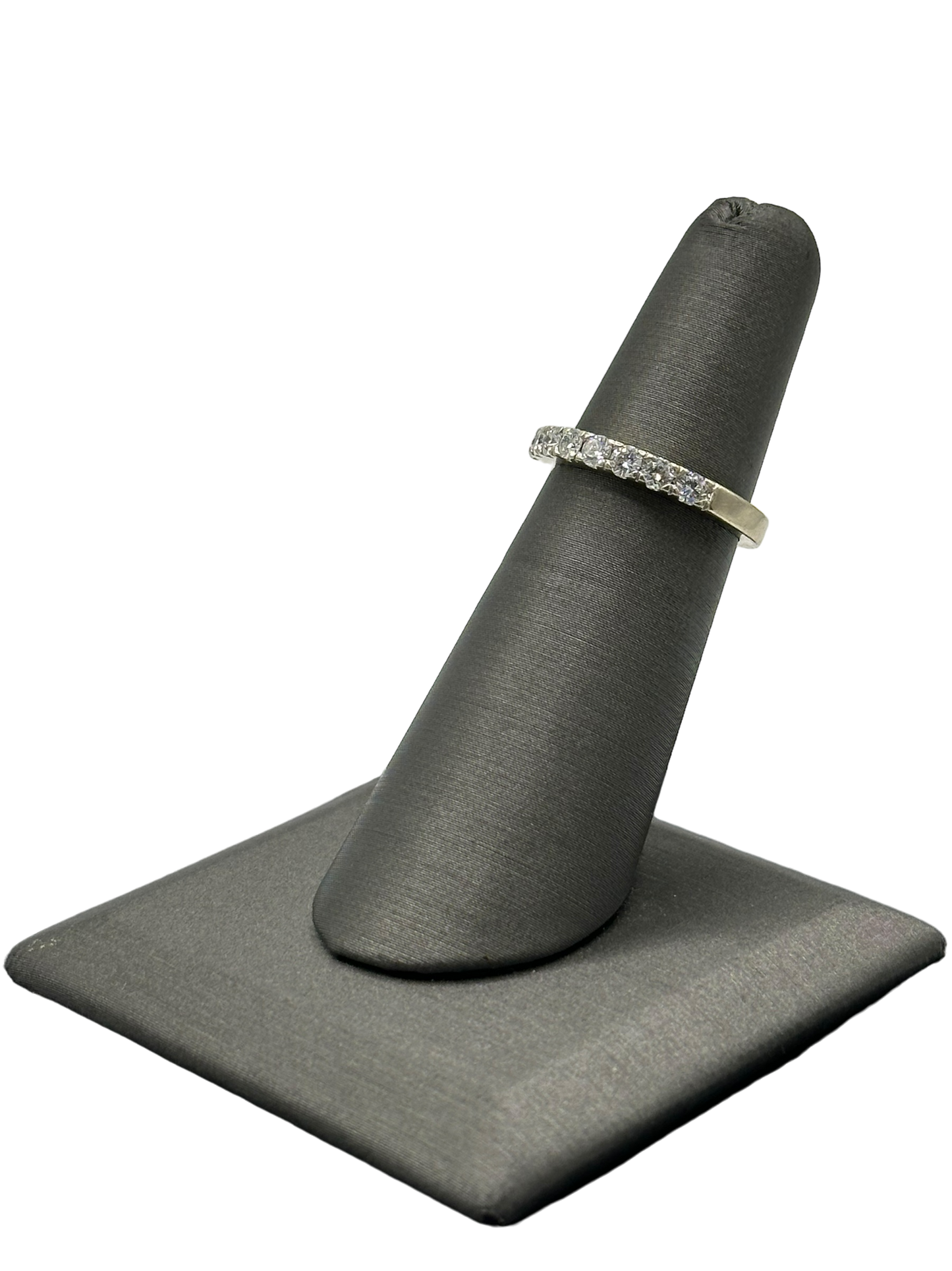 White Gold Round Cut Diamond Band