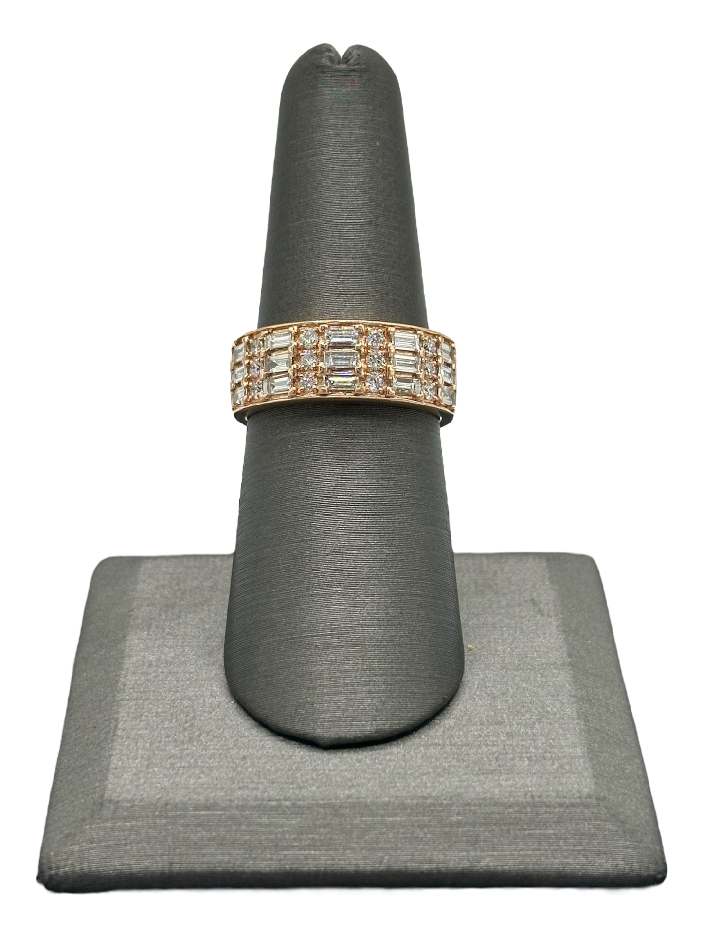 Baguette & Round Cut Diamond Band