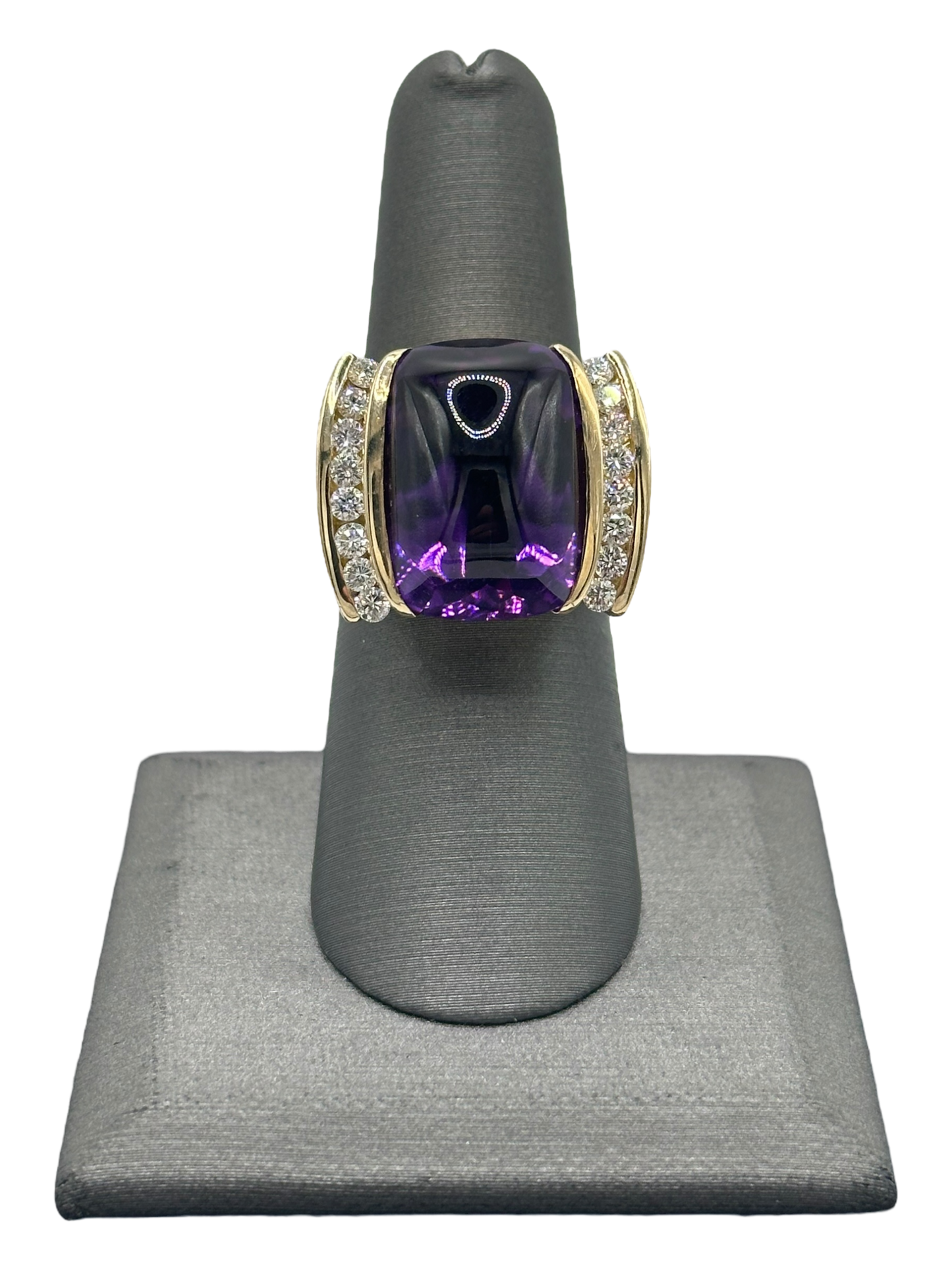 Cabochon Amethyst Ring With Diamonds