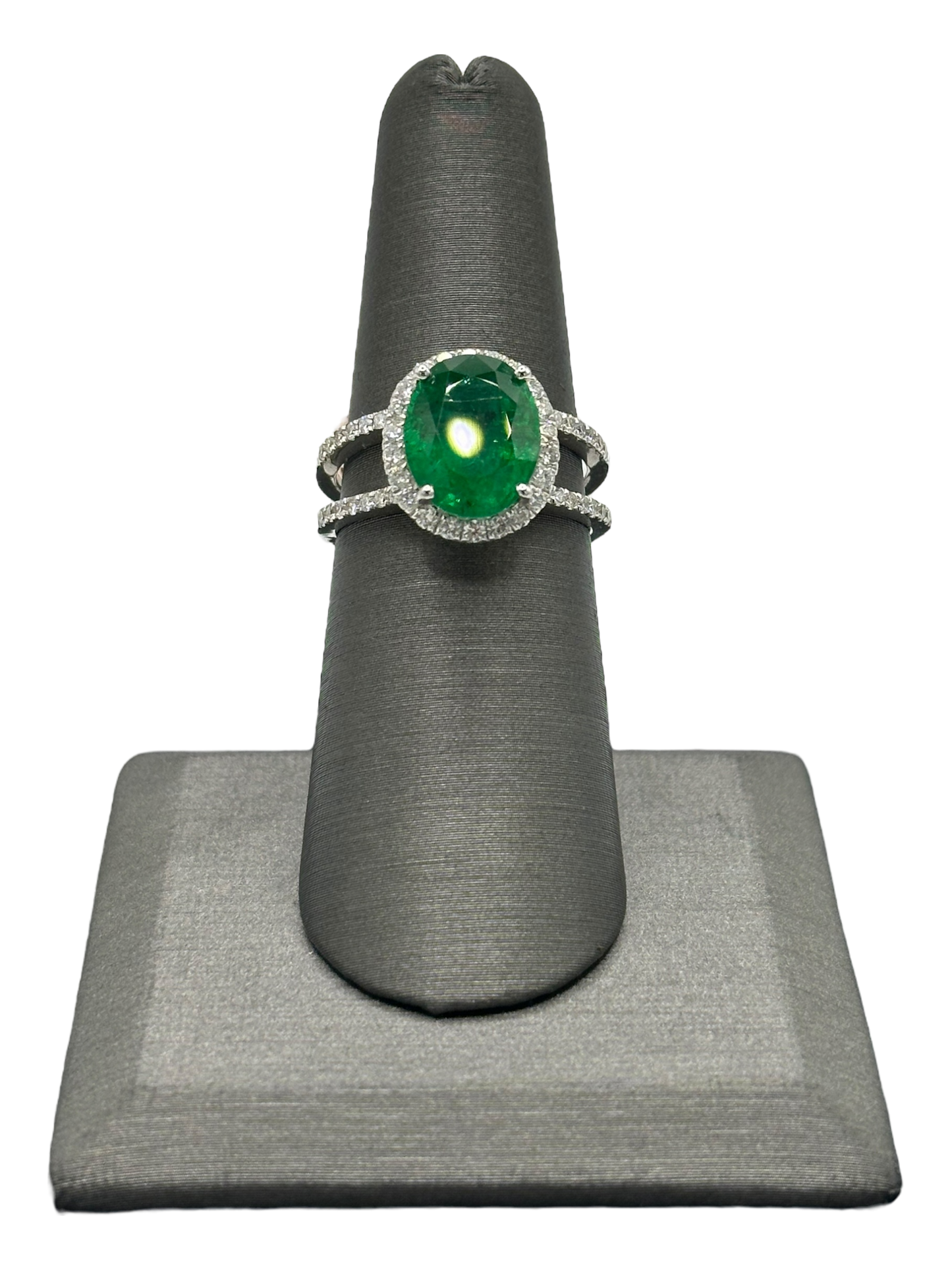 AIGL Certified Emerald & Diamond Ring With Split Shank