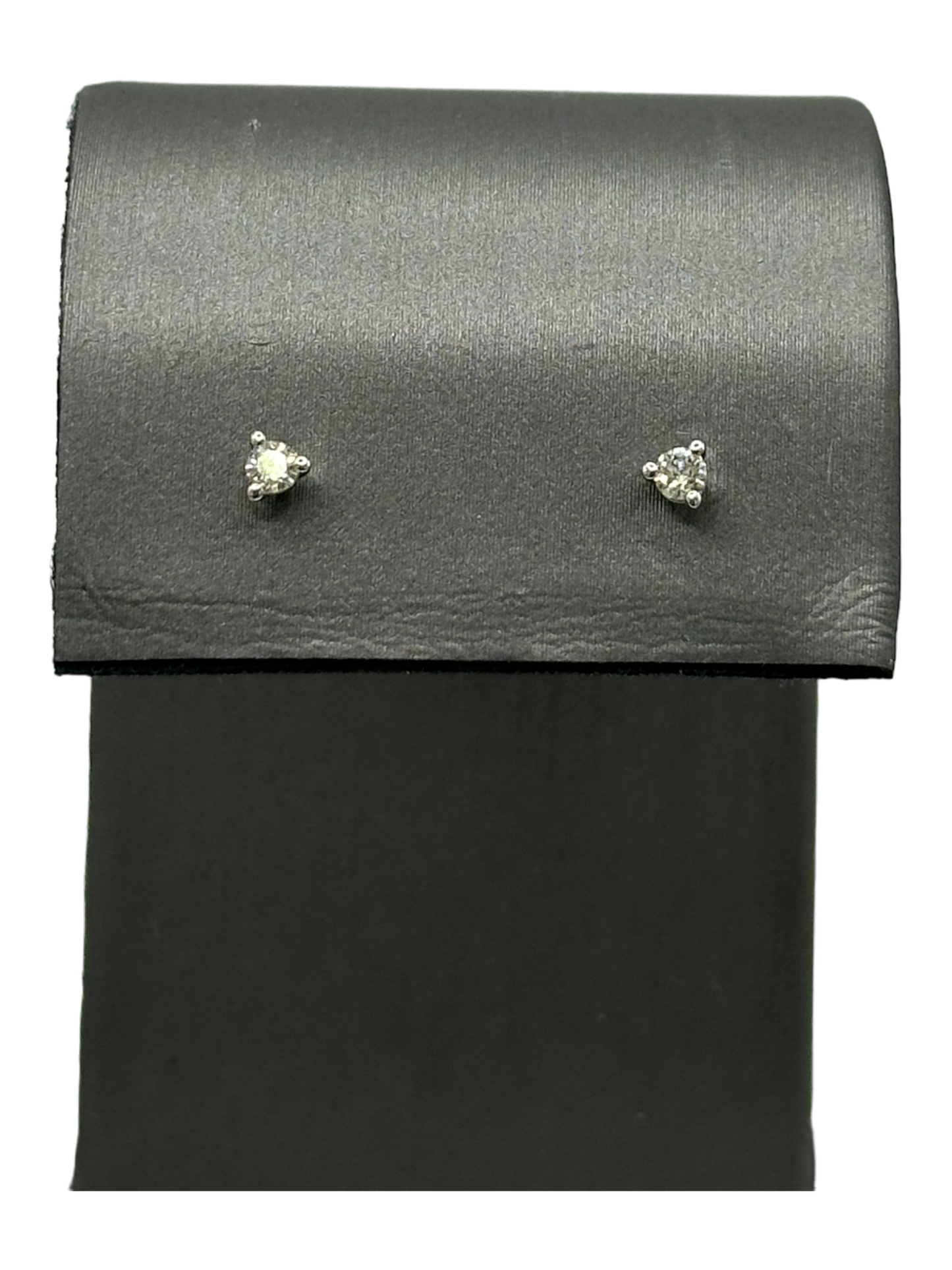 .10ctw Three Prong Diamond Studs