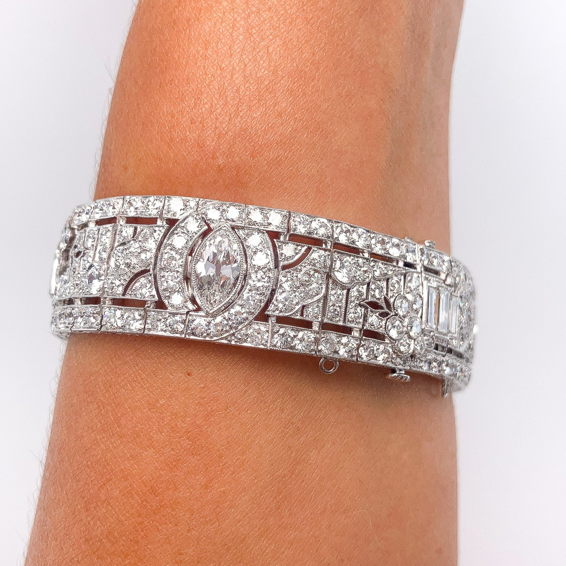 Art Deco Diamond Bracelet by Oscar Heyman, Platinum - Forever Rox
