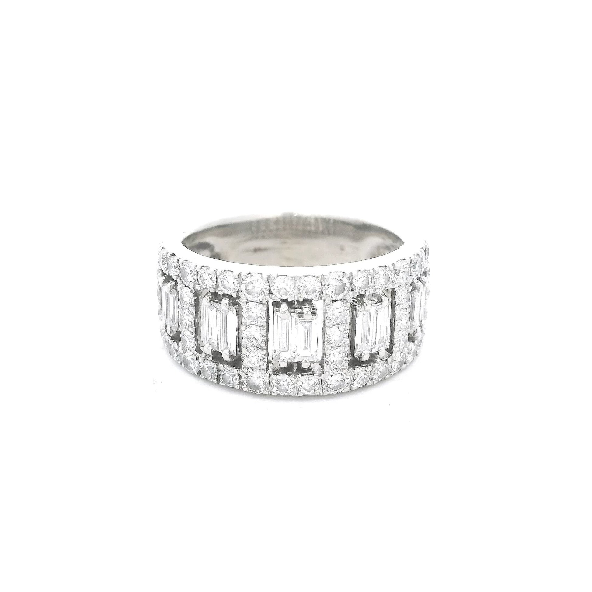 Baguette & Round Cut Diamond Ring - Forever Rox