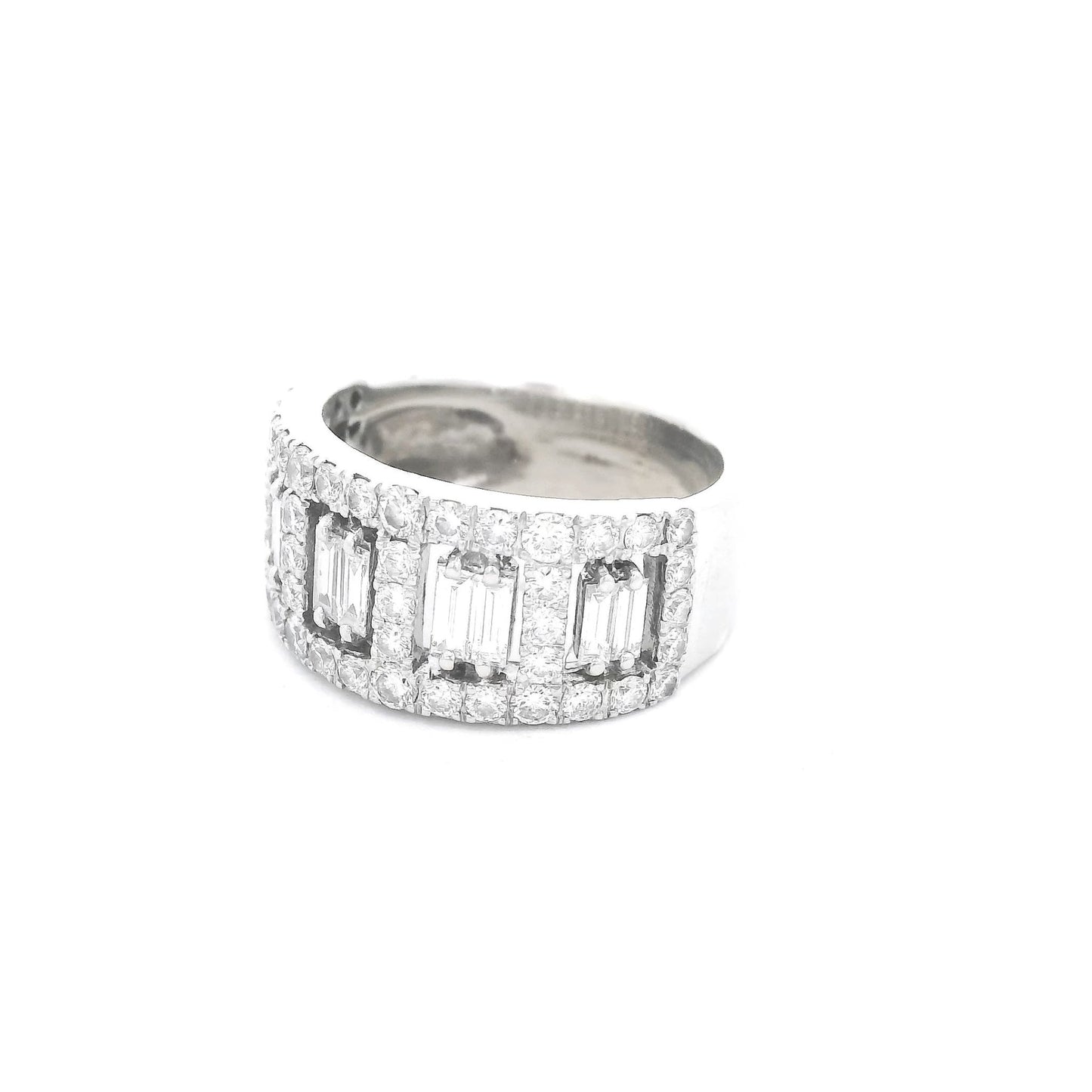 Baguette & Round Cut Diamond Ring - Forever Rox