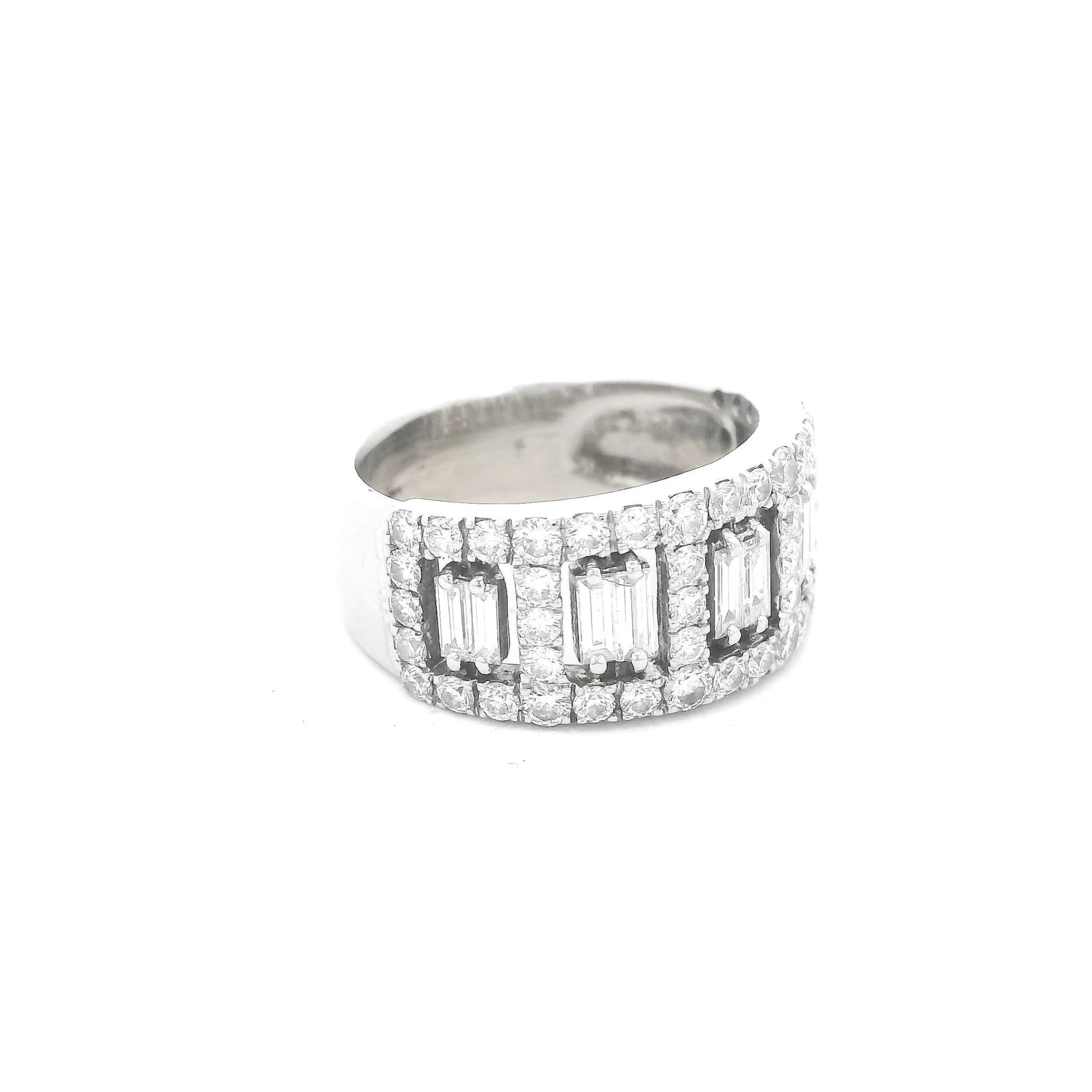 Baguette & Round Cut Diamond Ring - Forever Rox