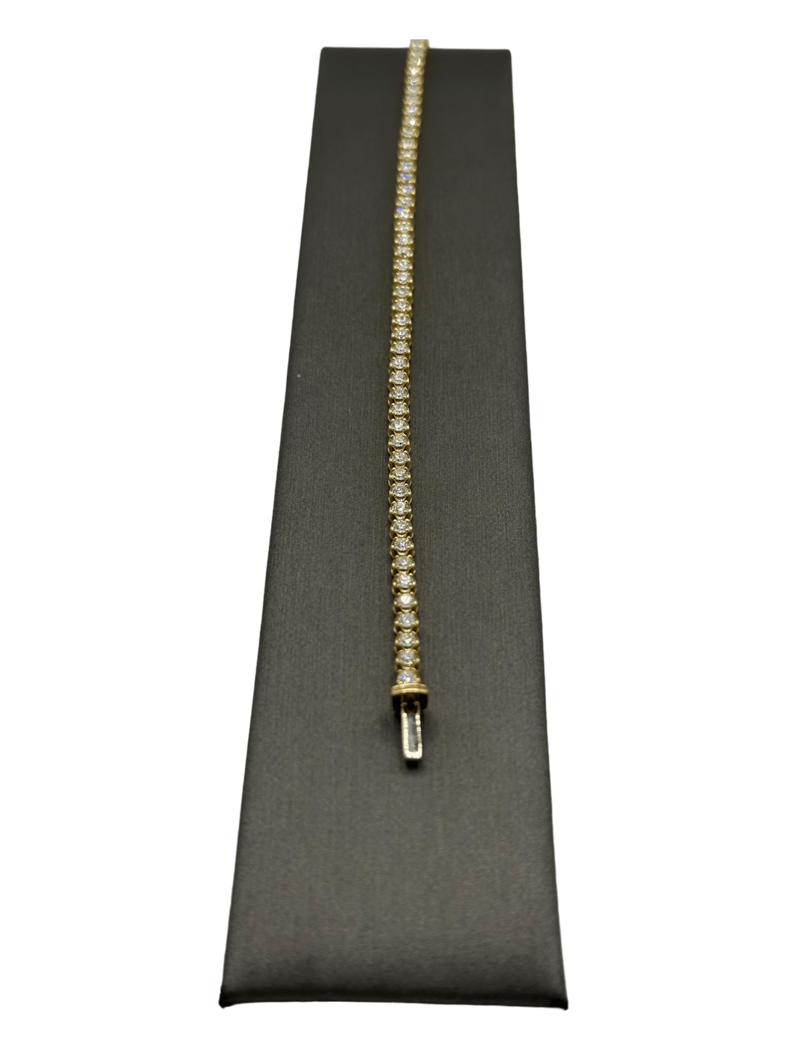 Circle Link Round Cut Diamond Tennis Bracelet - Forever Rox