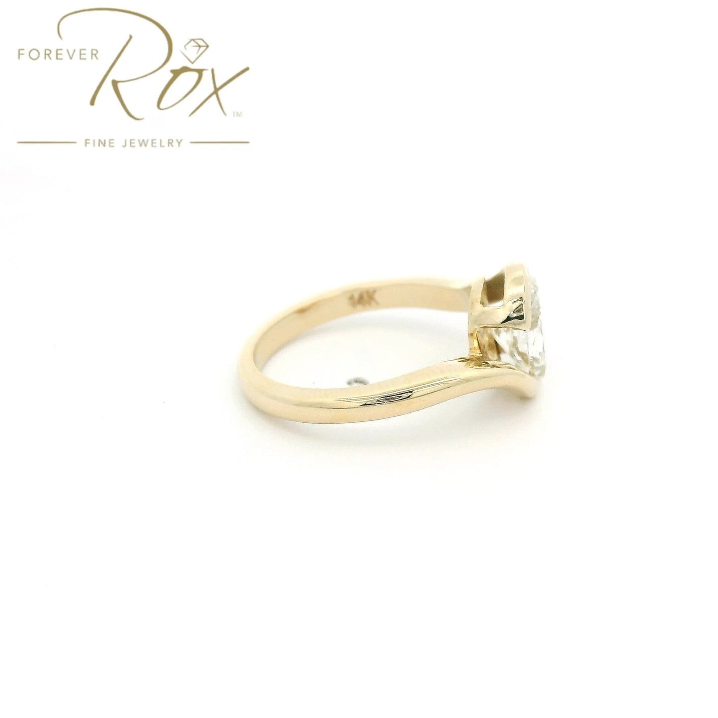 Custom 1.03ct I VS1 Oval Cut Diamond Crossover Bridal Ring - Forever Rox Fine Jewelry