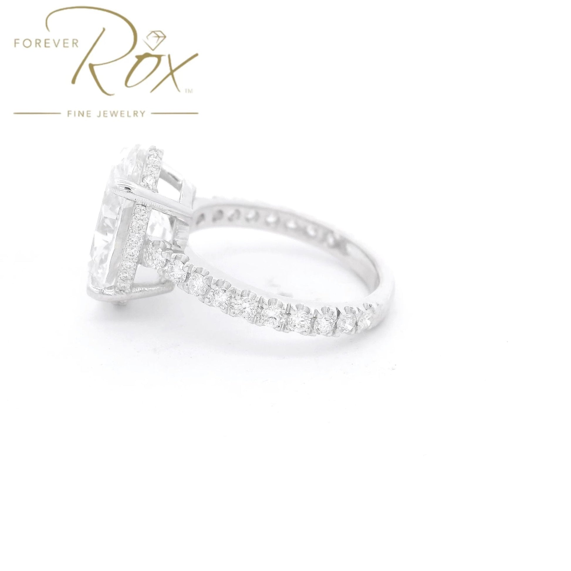 Custom Oval Lab Grown Diamond Wedding Ring - Forever Rox