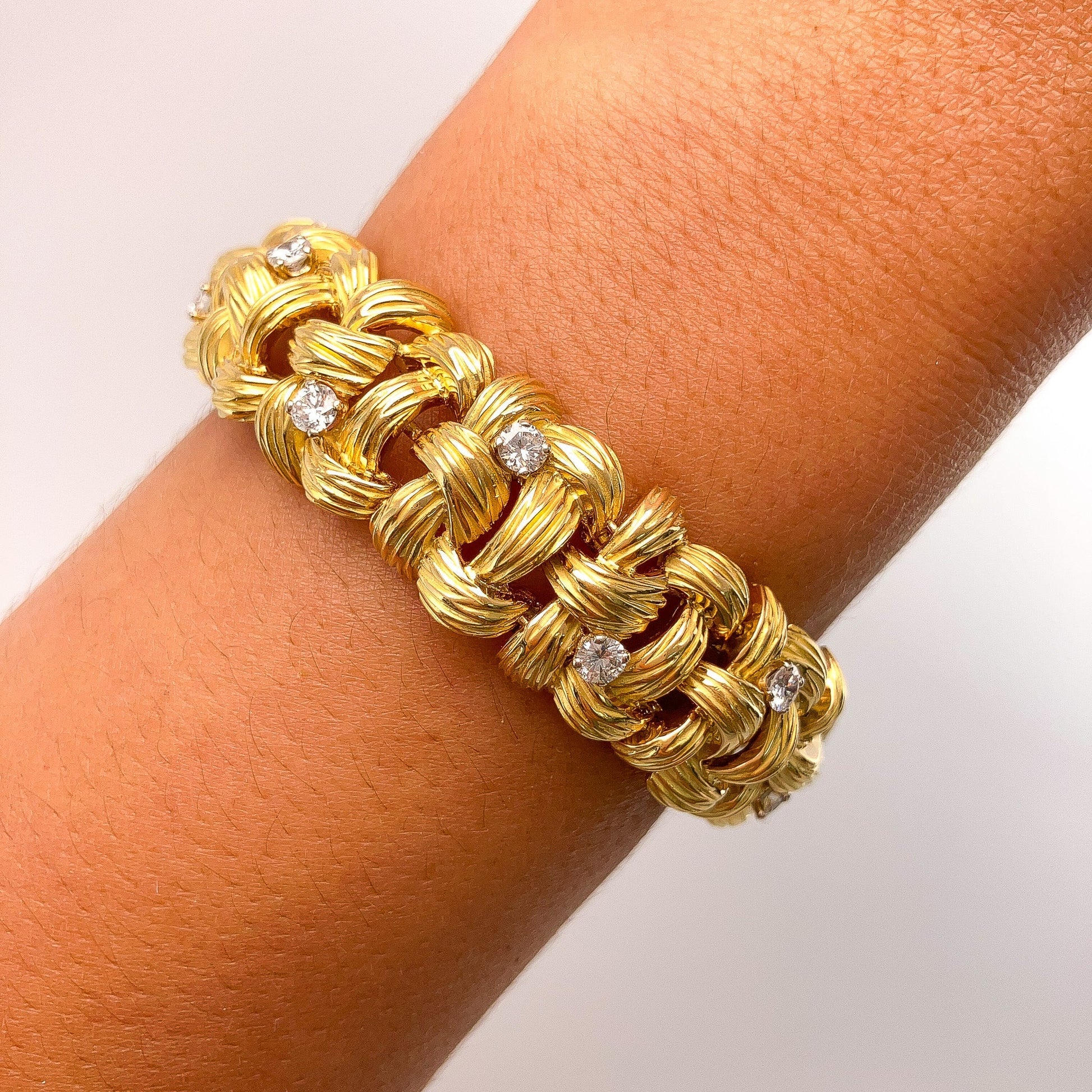 French Vintage Textured Basketweave Bracelet with Diamonds, 18k º - Forever Rox