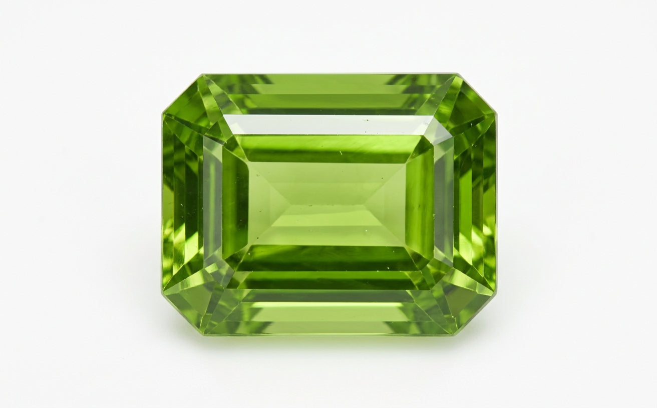 Peridot, emerald cut cut