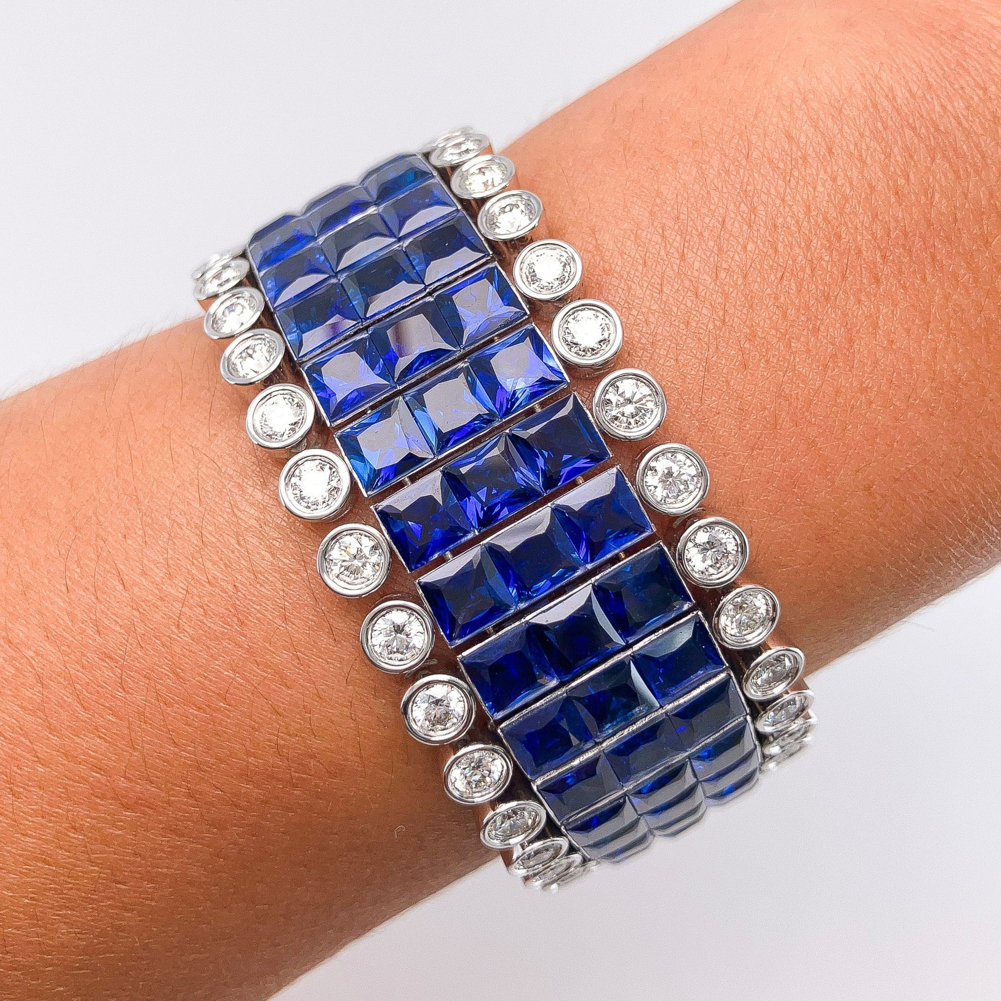 Invisible Set Sapphire & Diamond Bracelet, 18k º - Forever Rox