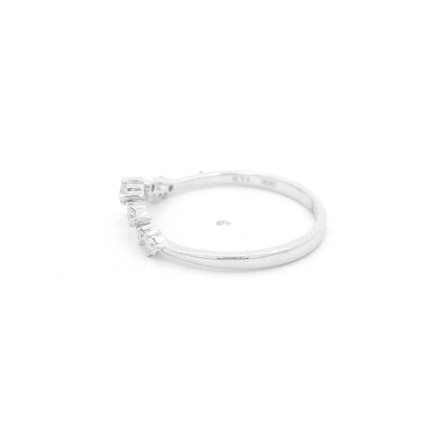 Multi Size Diamond V Shape Band - Forever Rox