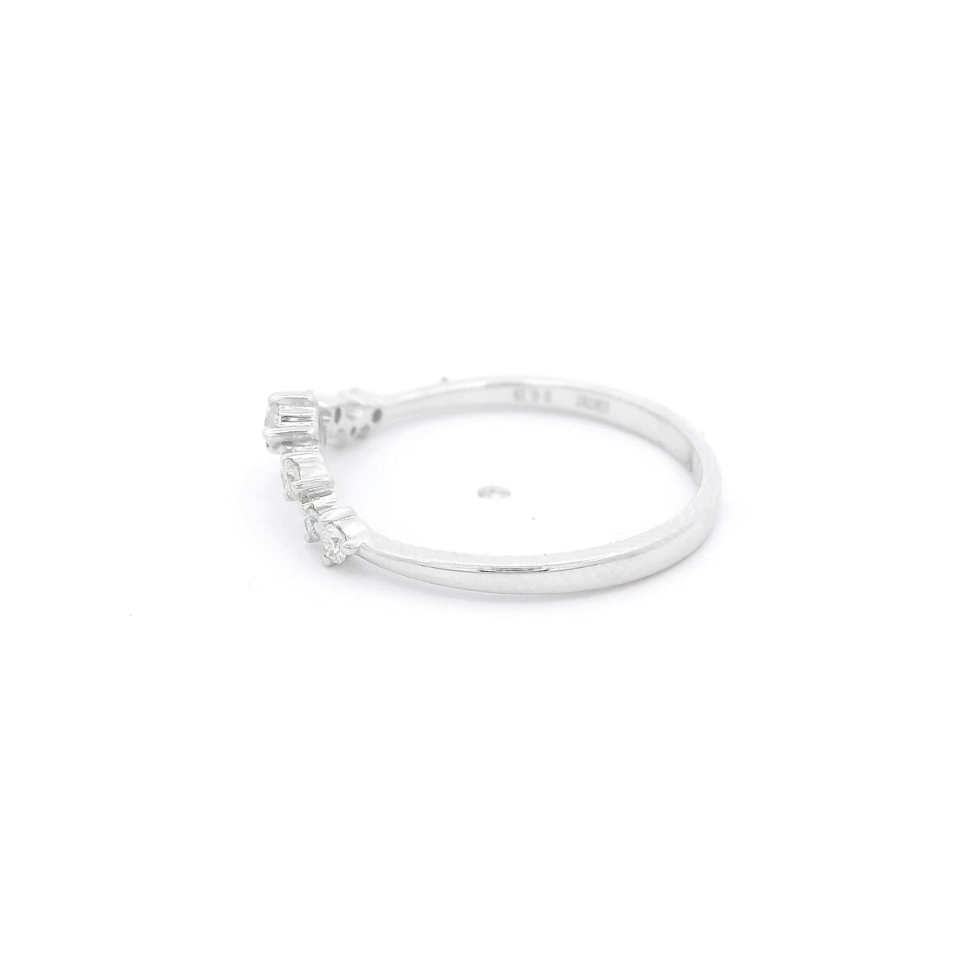 Multi Size Diamond V Shape Band - Forever Rox