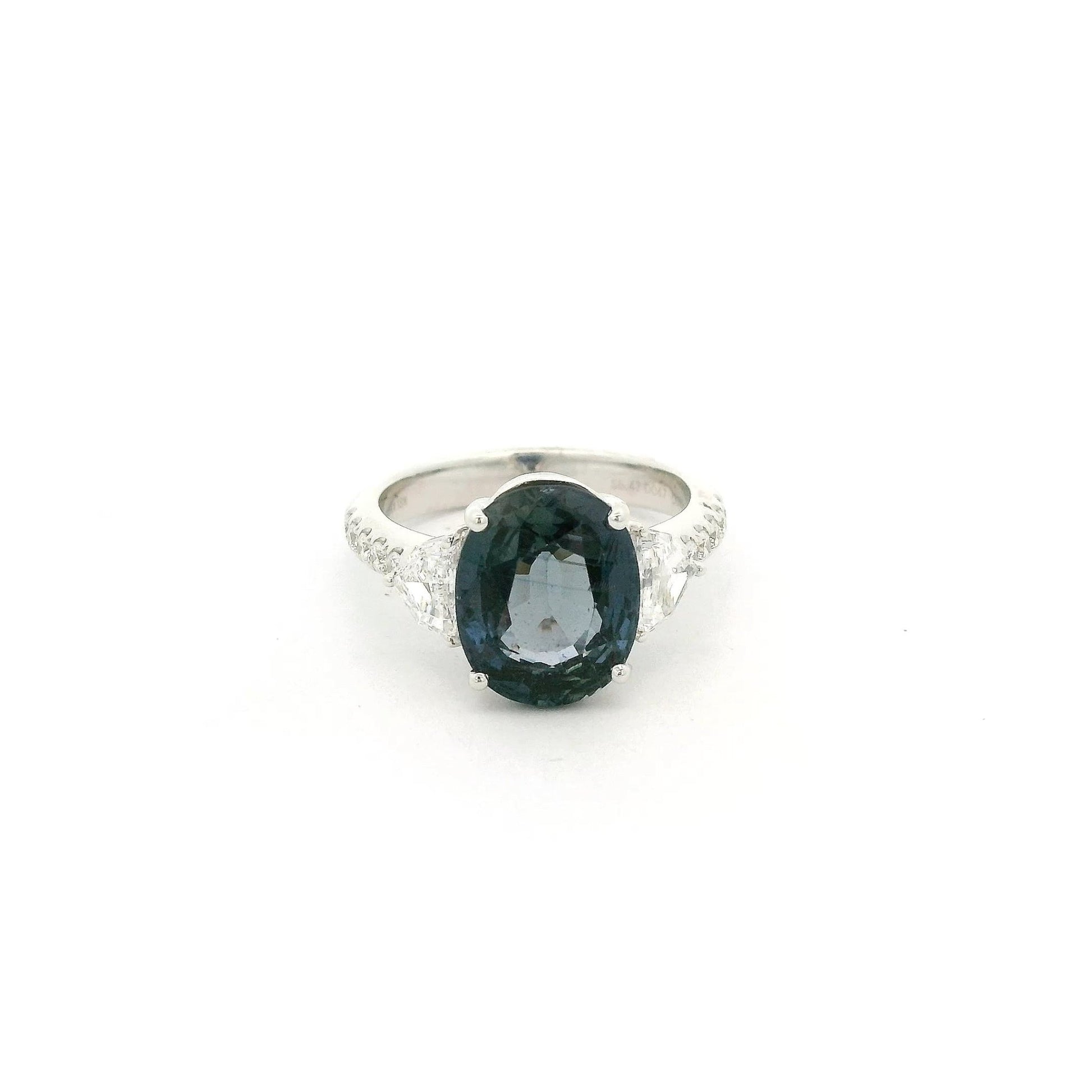 Natural Color Change Oval Cut Sapphire Ring With Chevron & Round Cut Diamonds - Forever Rox Fine Jewelry
