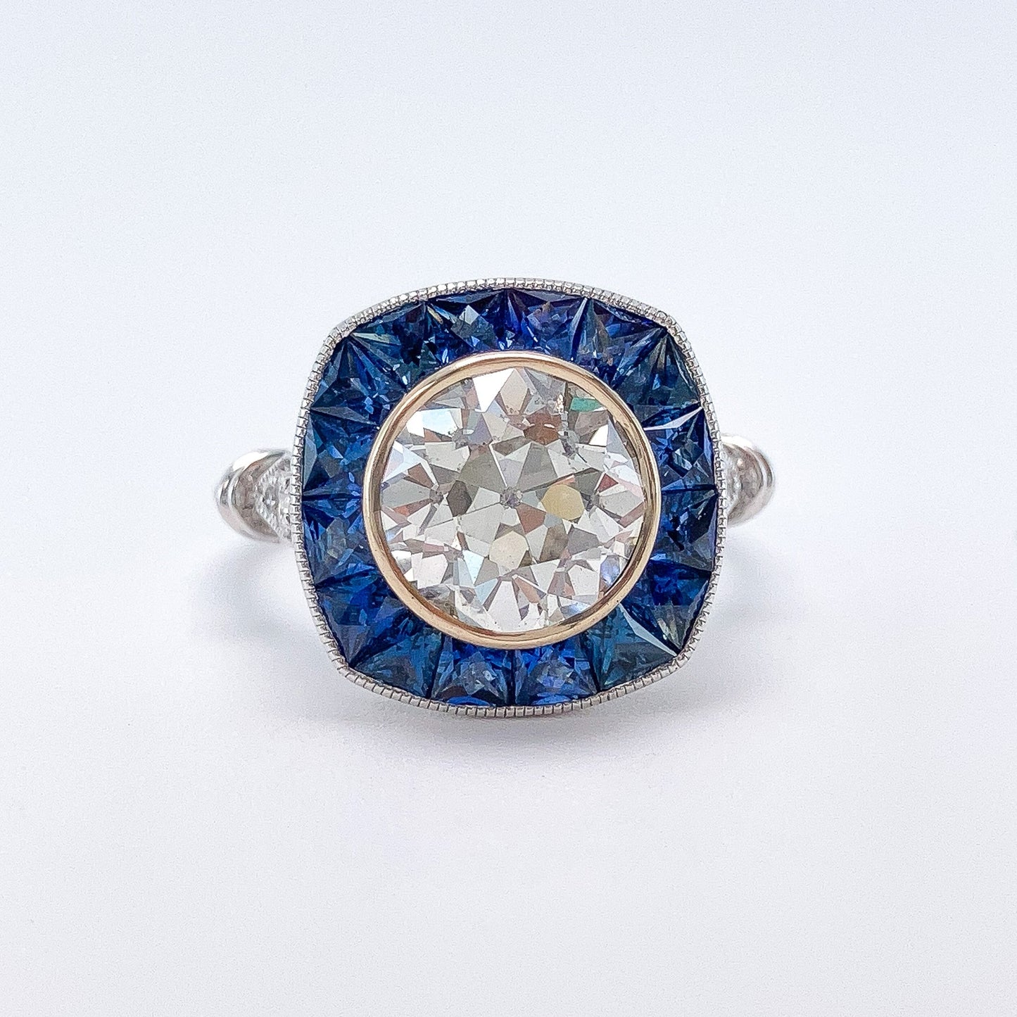 º 2.85ct GIA Certified L/SI1 Old European Cut Diamond & French Cut Sapphire Engagement Ring, 18k - Forever Rox