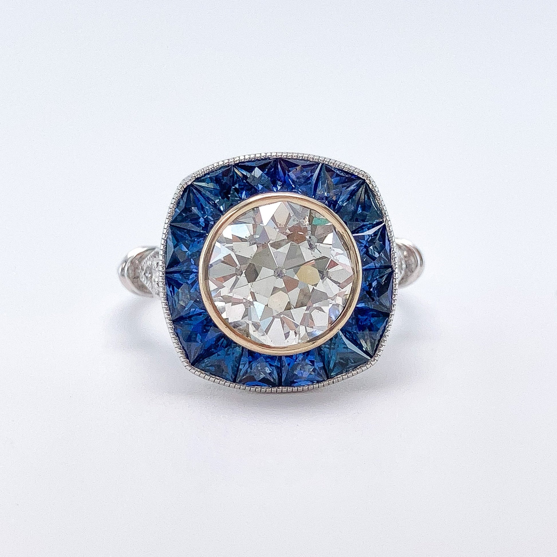 º 2.85ct GIA Certified L/SI1 Old European Cut Diamond & French Cut Sapphire Engagement Ring, 18k - Forever Rox