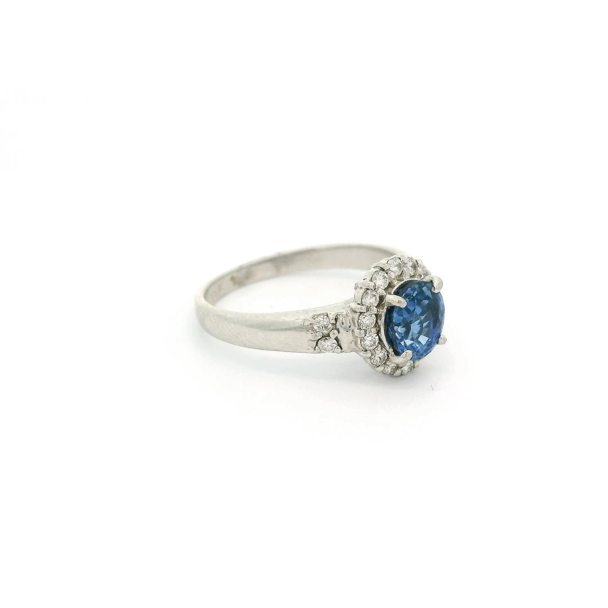 Oval Ceylon Sapphire & Diamond Ring - Forever Rox Fine Jewelry