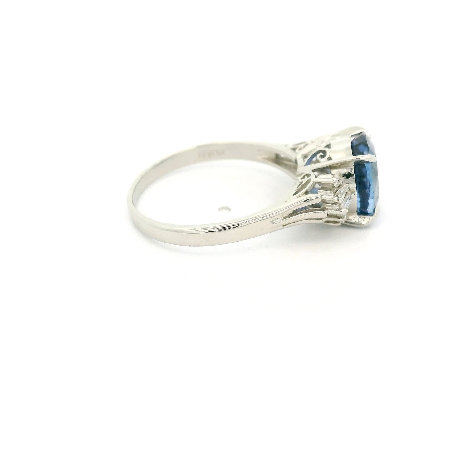 Oval Cut Ceylon Sapphire & Baguette Diamond Ring - Forever Rox Fine Jewelry