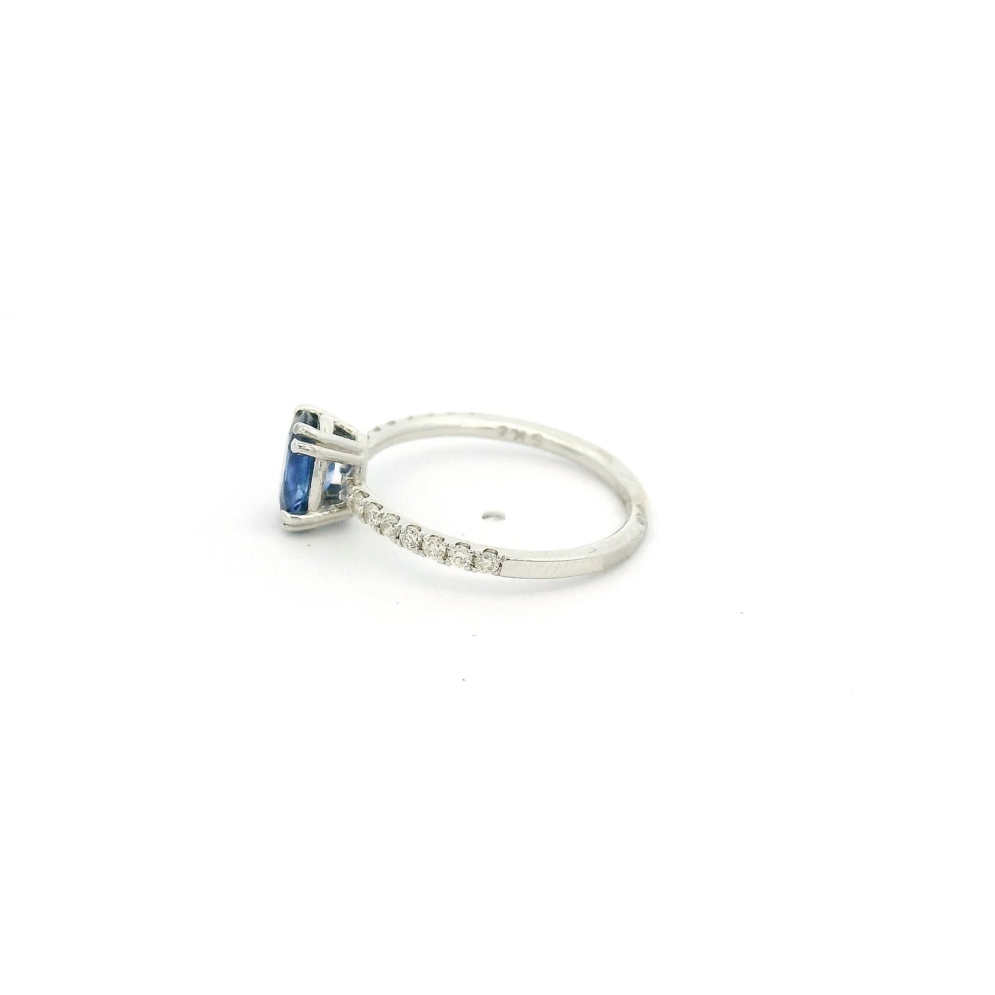 Oval Sapphire & Diamond Ring - Forever Rox Fine Jewelry