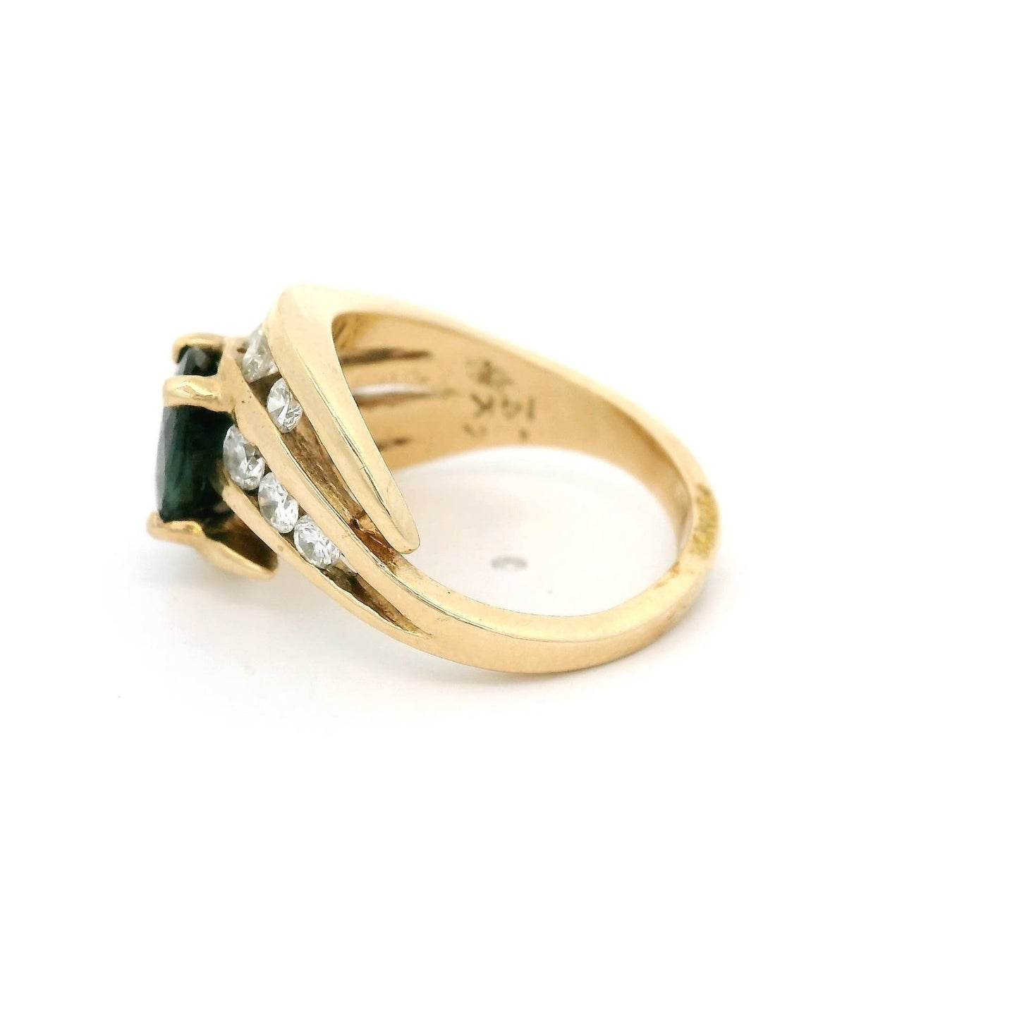 Oval Sapphire & Diamond Ring - Forever Rox