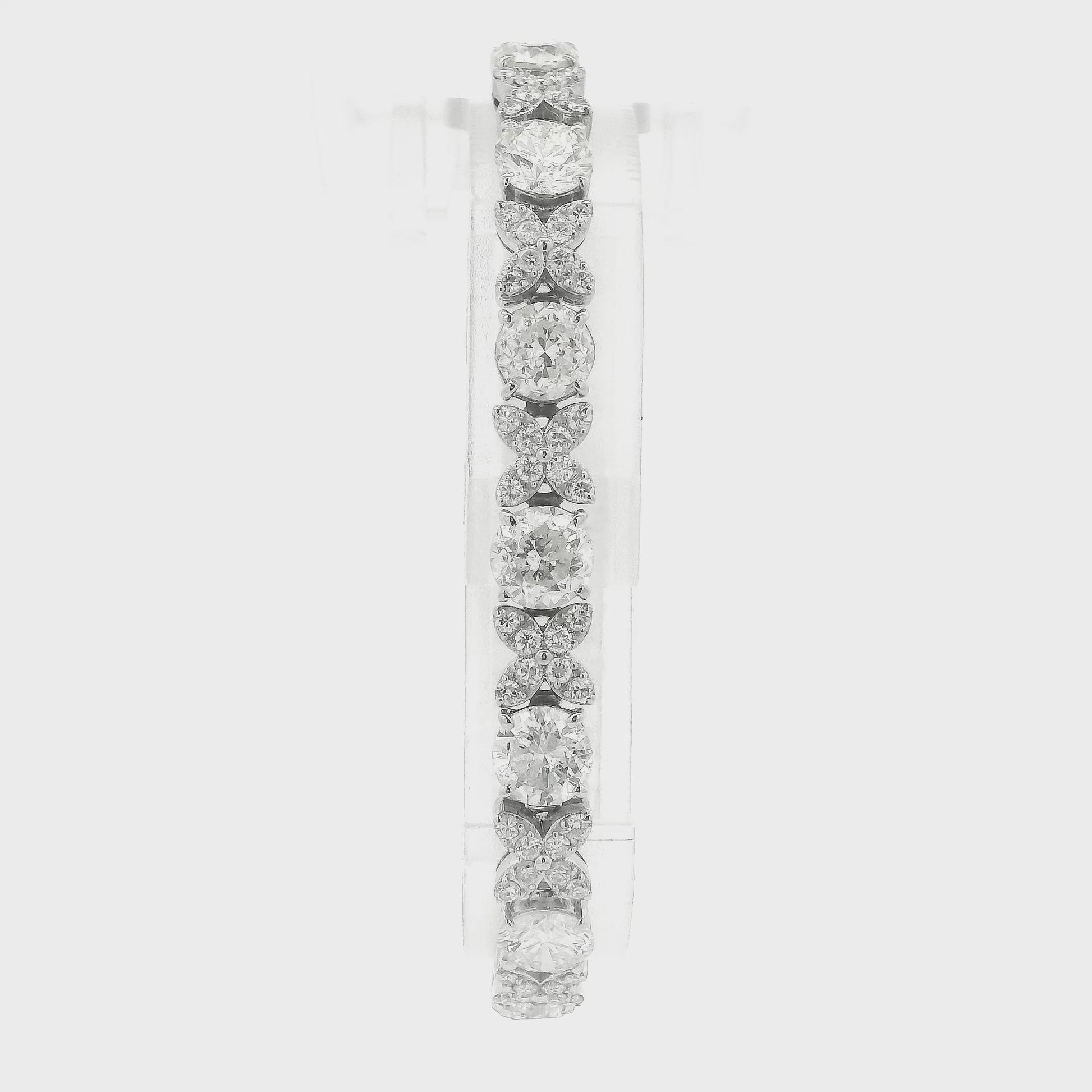 A White Gold X&O with round cut diamonds for the O and melle round cut diamonds for the X at Forever Rox Fine Jewelry, Lake Tahoes Best Jewelry Store
