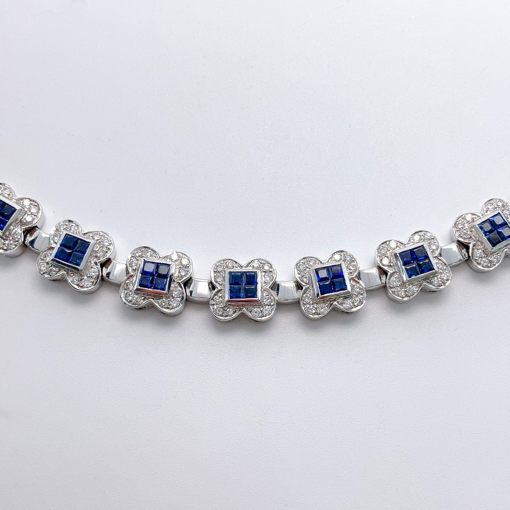 Sapphire & Diamond Flower Necklace, 18k º - Forever Rox