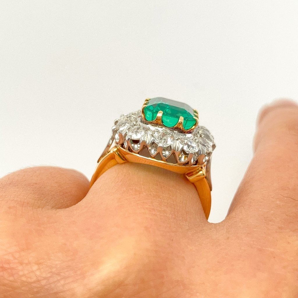 Victorian Colombian Emerald & Old Mine Cut Diamond Ring, 18k & Platinum - Forever Rox Fine Jewelry