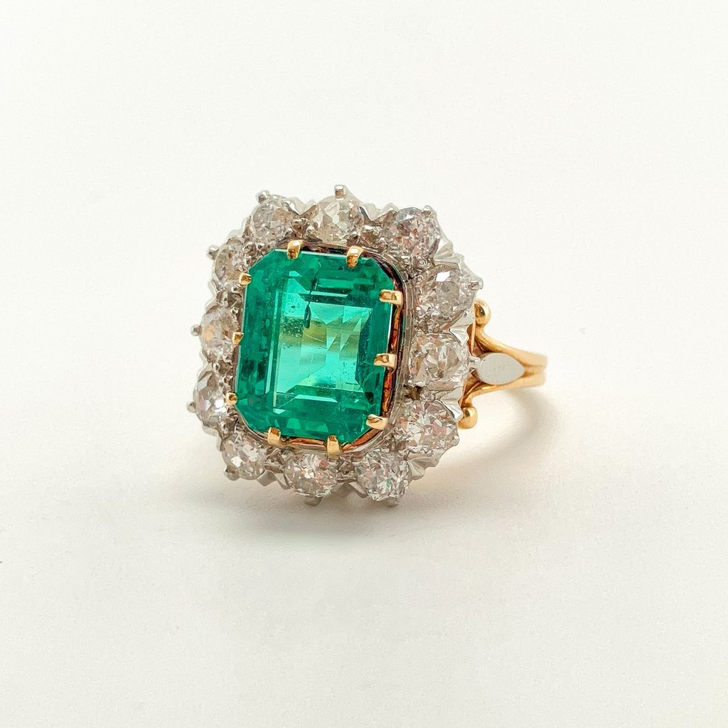 Victorian Colombian Emerald & Old Mine Cut Diamond Ring, 18k & Platinum - Forever Rox Fine Jewelry