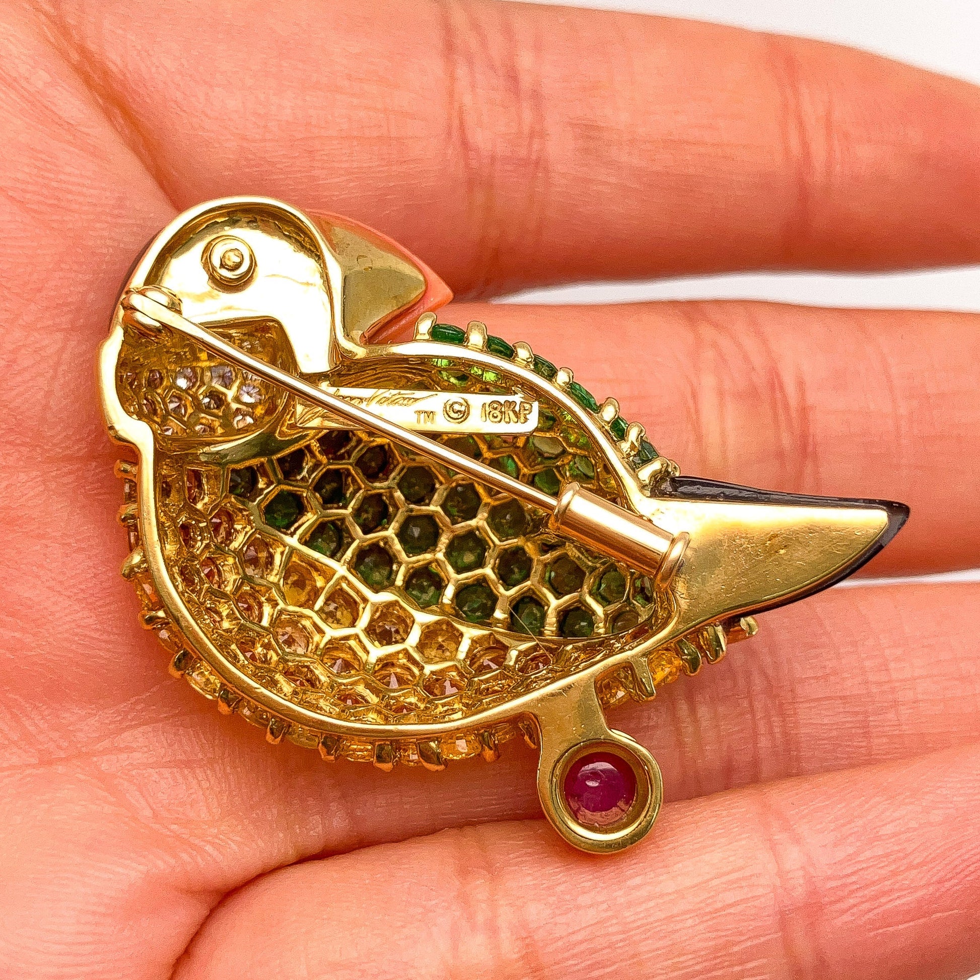 Vintage Gemstone Puffin Brooch by Jean Vitau, 18k º - Forever Rox