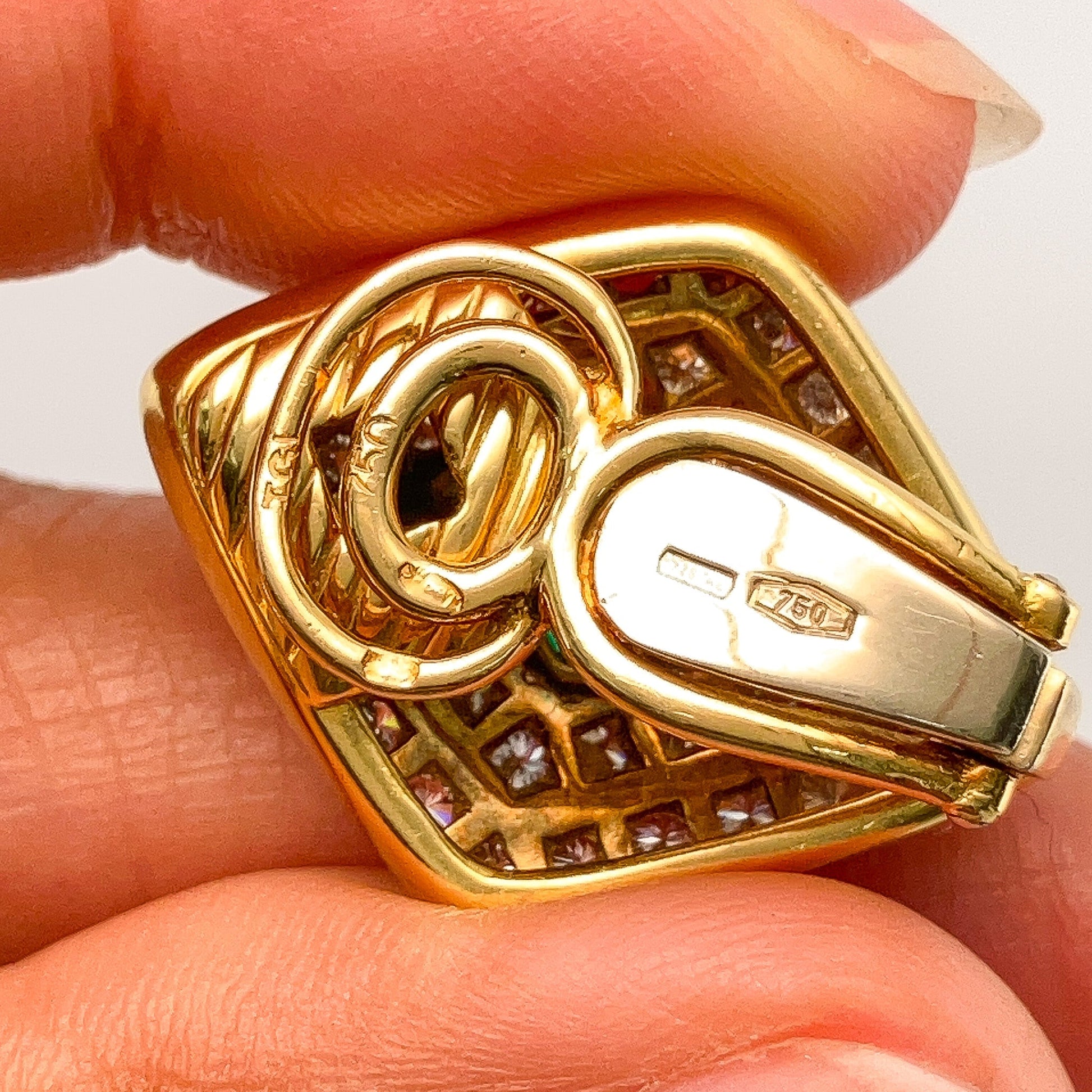 Vintage Italian Emerald & Diamond Shape Earrings, 18k º - Forever Rox