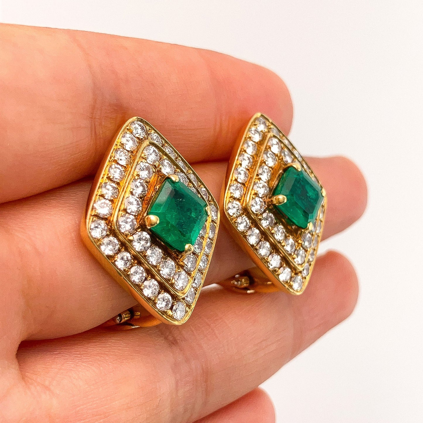 Vintage Italian Emerald & Diamond Shape Earrings, 18k º - Forever Rox