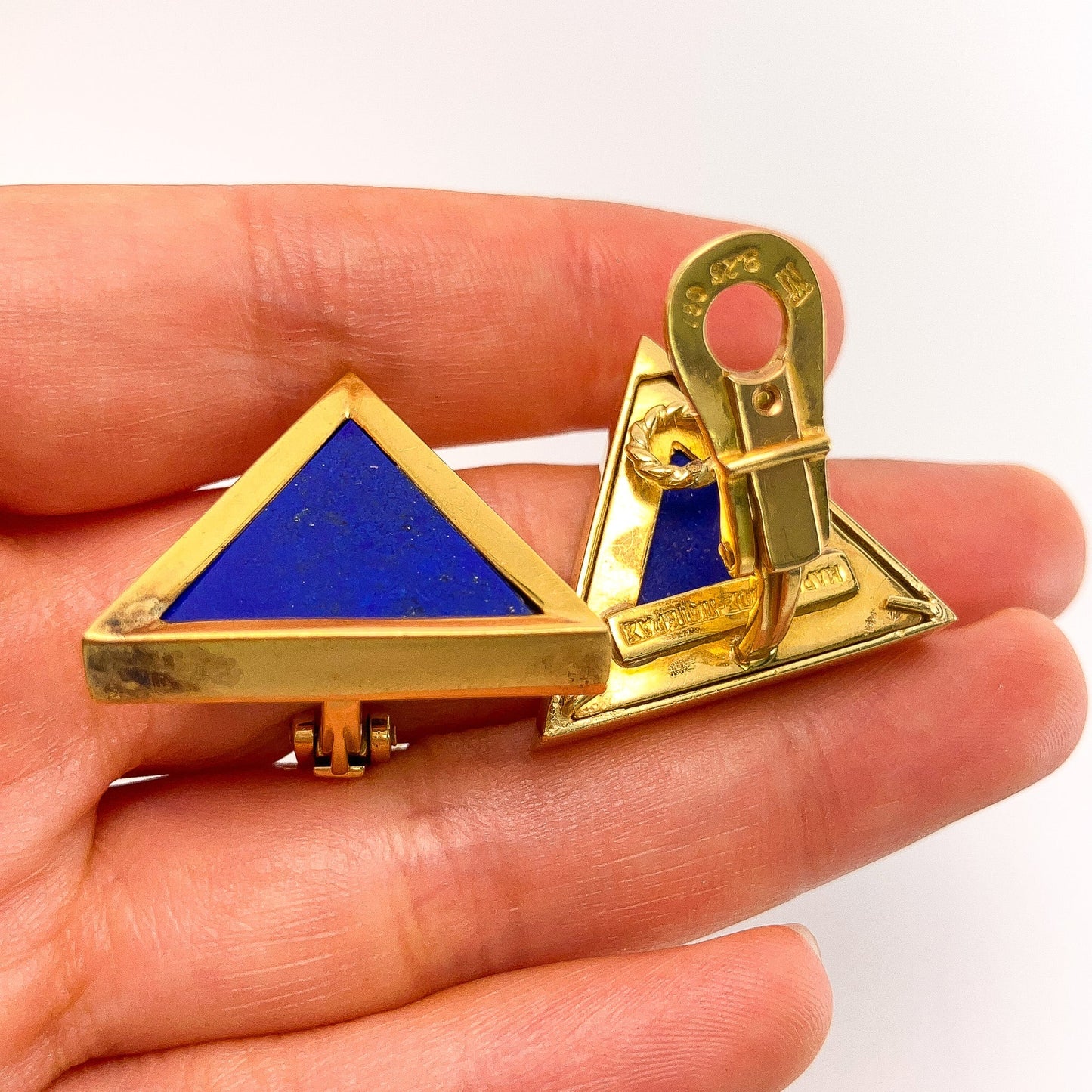 Vintage Lapis Lazuli Triangle Earclips by Mapamenos Natepas, 18k º - Forever Rox